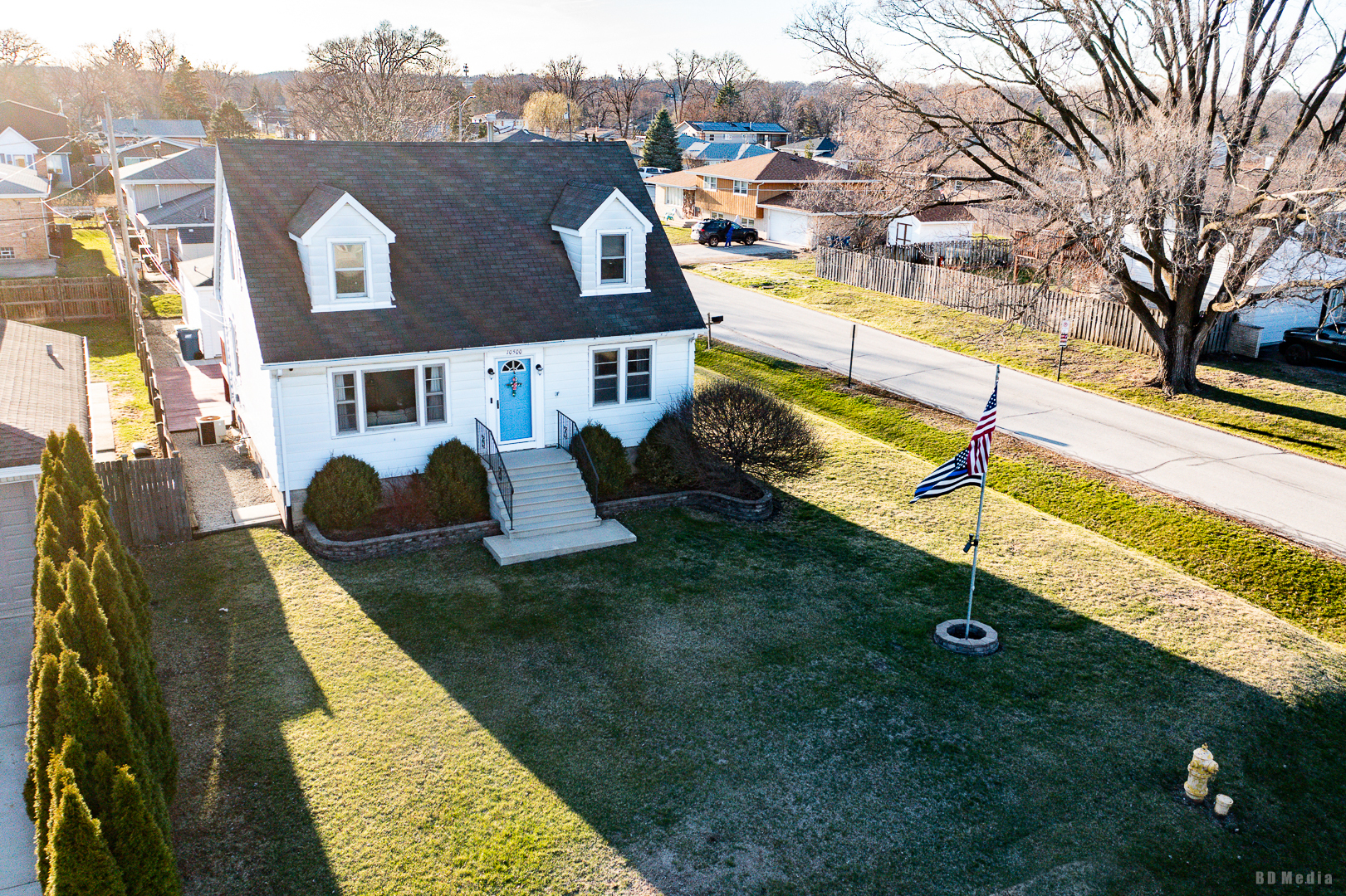 10500 S 80th Court, Palos Hills, IL 60465