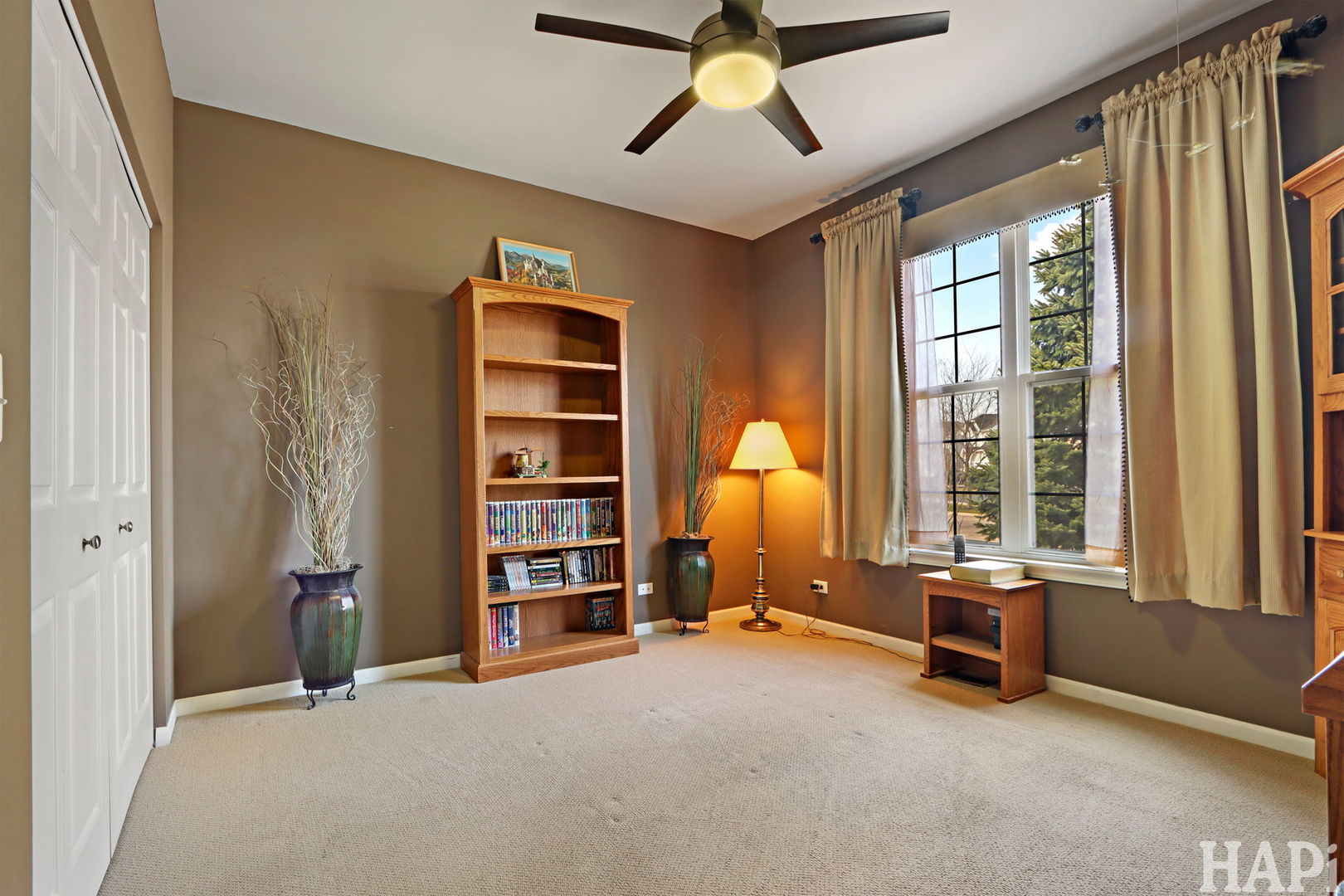 9490 Diana Lane, Huntley, IL 60142