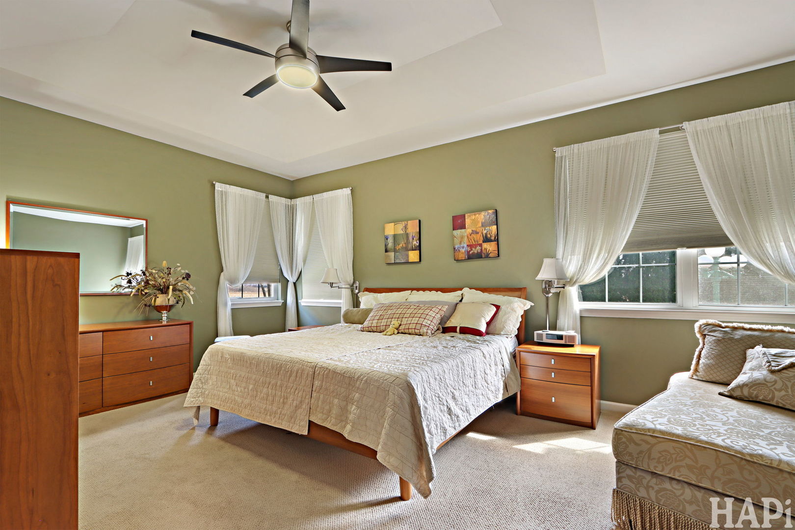 9490 Diana Lane, Huntley, IL 60142