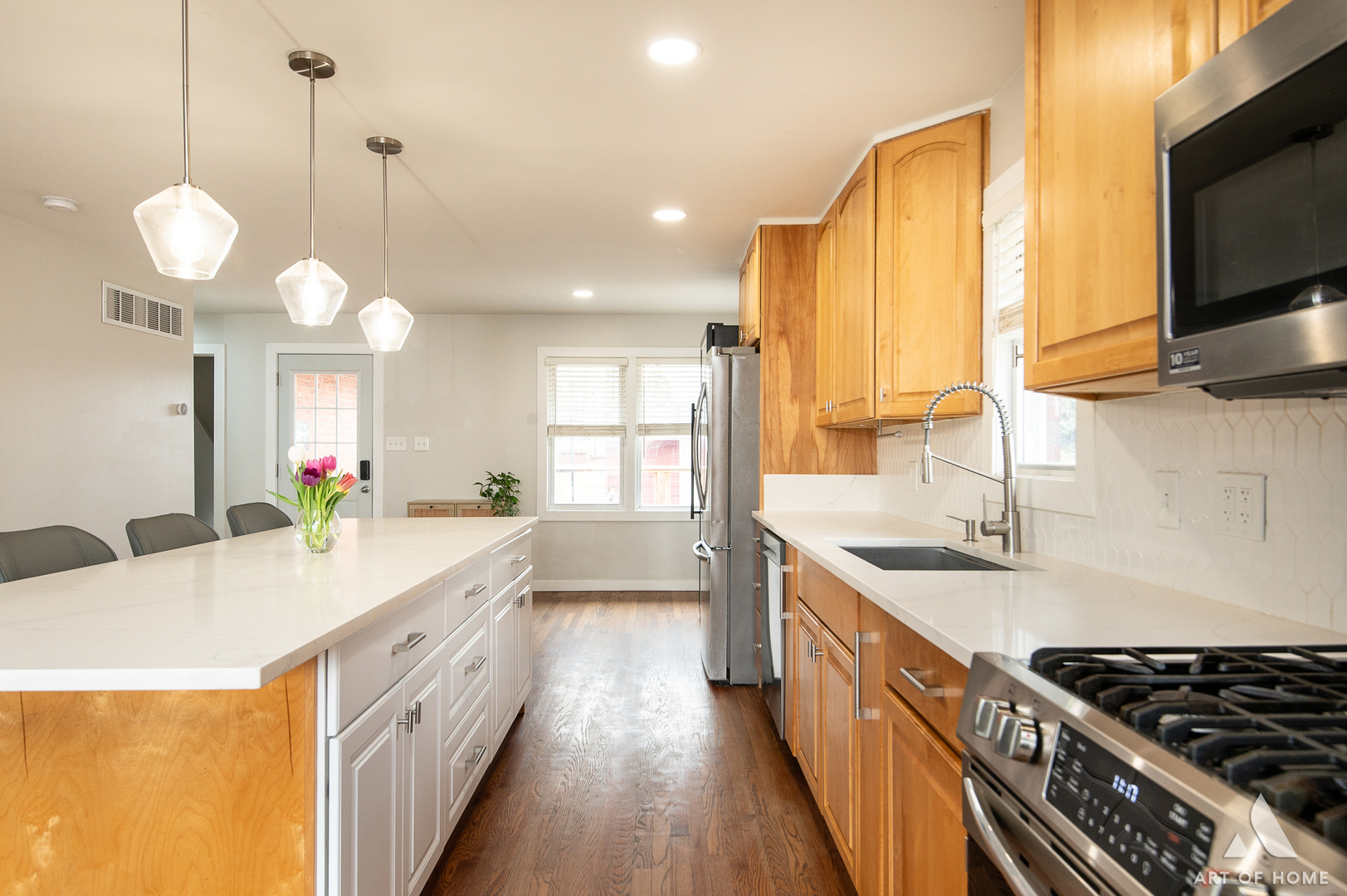 6106 W 127th Street, Palos Heights, IL 60463