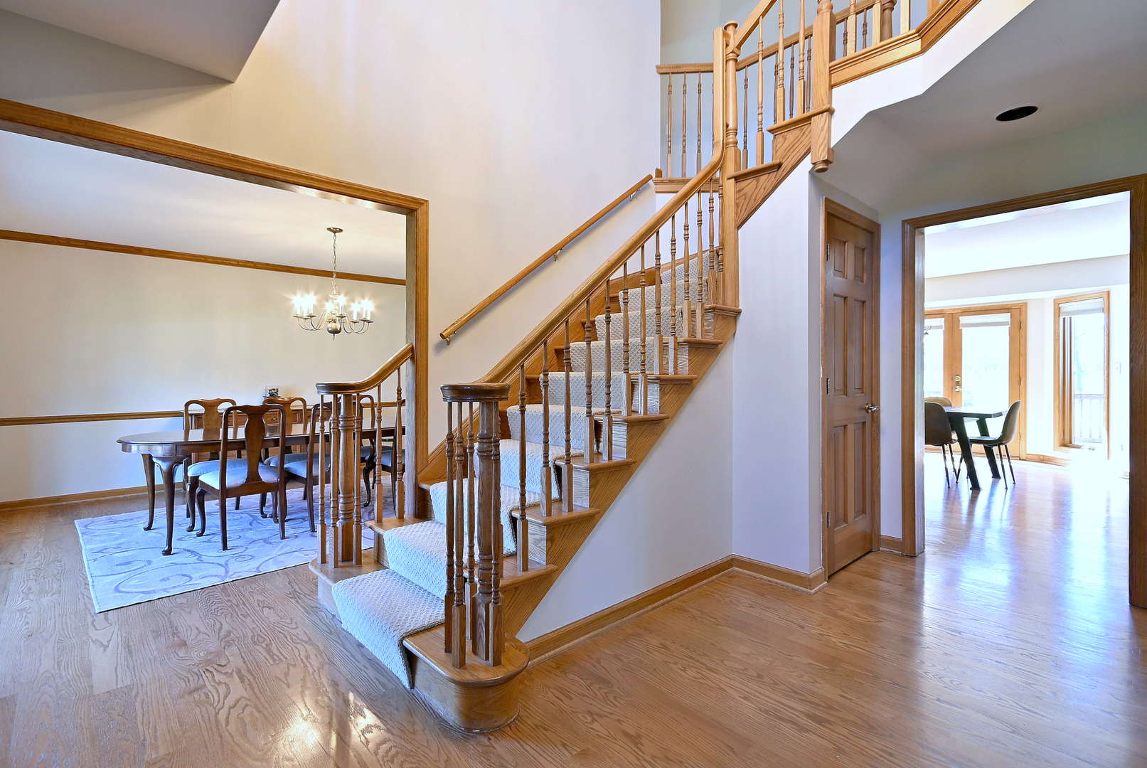 5681 River Park Drive, Libertyville, IL 60048