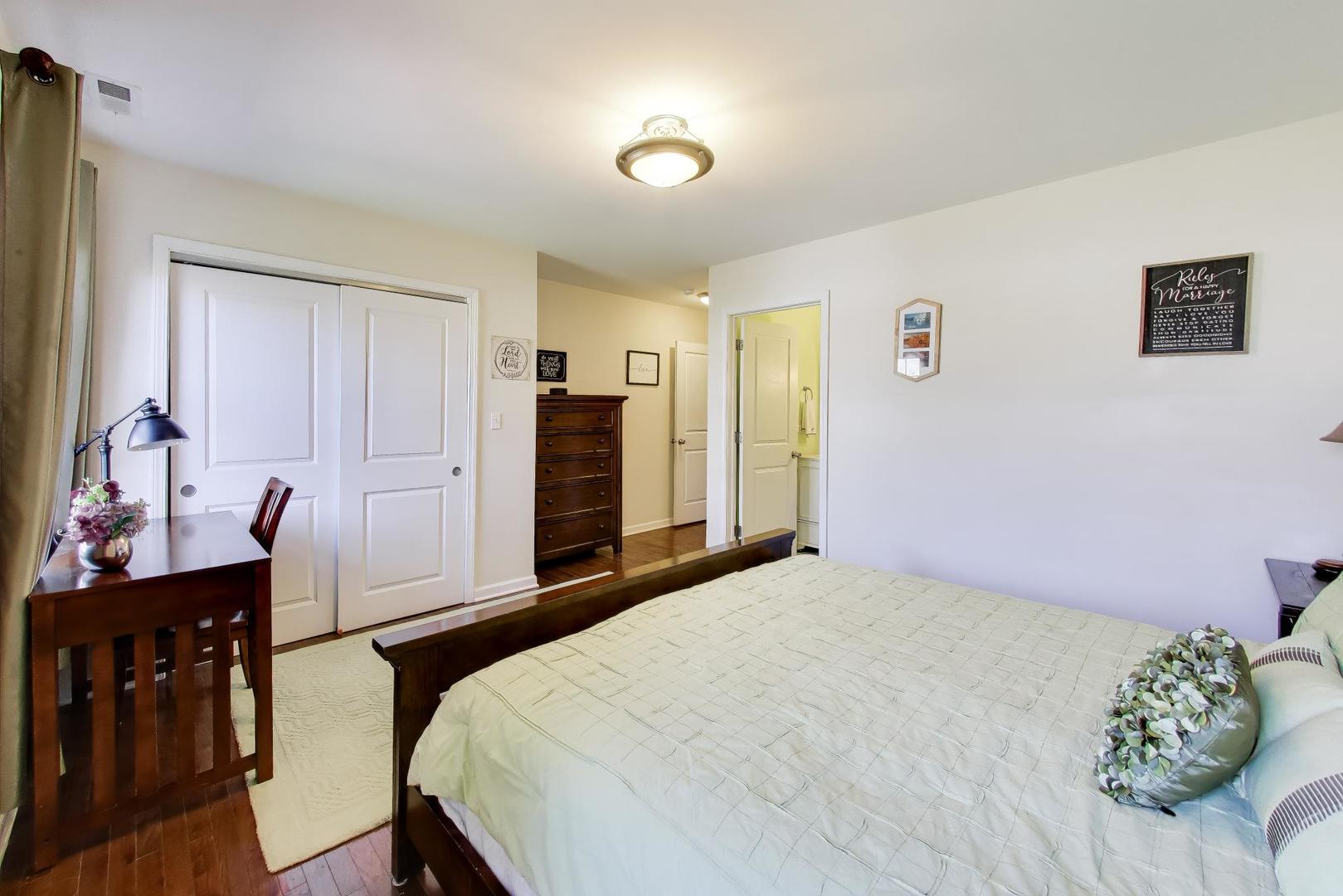 8324 44th Place, Lyons, IL 60534