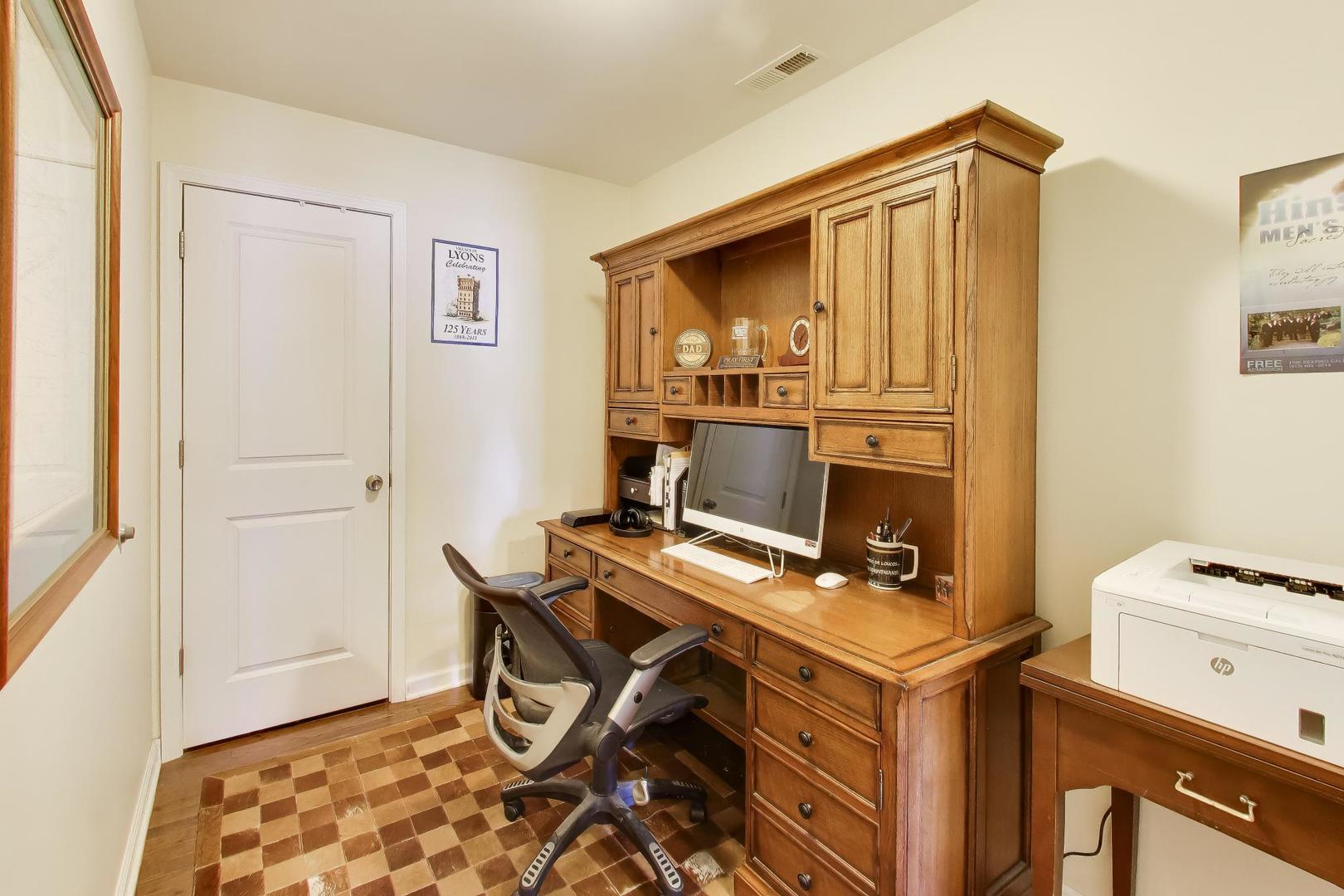 8324 44th Place, Lyons, IL 60534