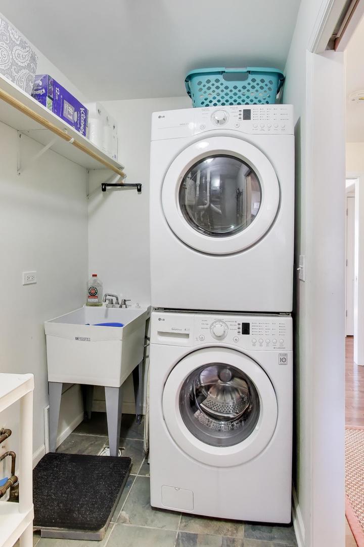 8324 44th Place, Lyons, IL 60534