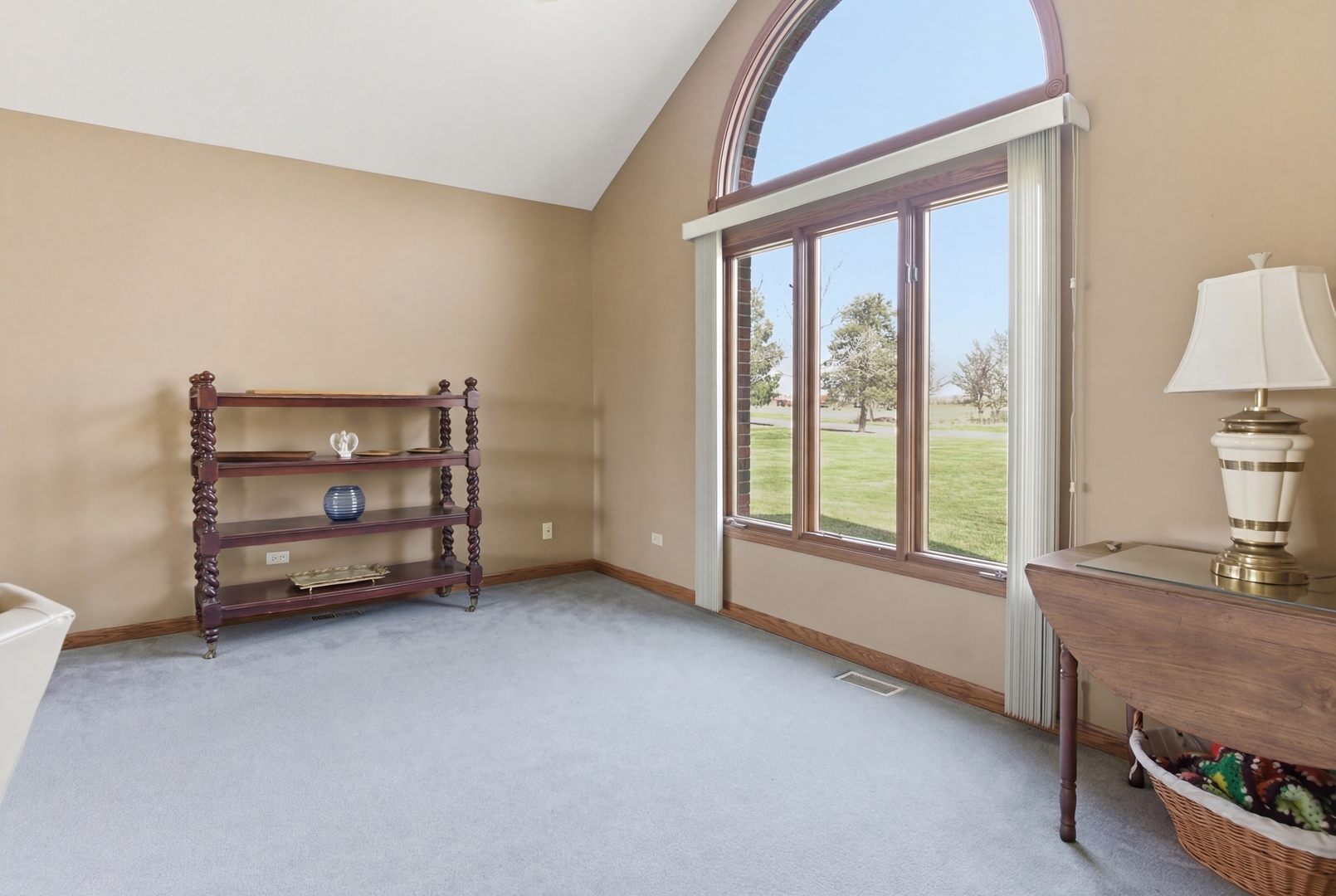 11825 W Pauling Road, Manhattan, IL 60442