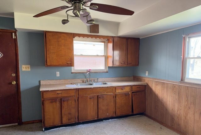 3001 Jefferson Avenue, East St. Louis, IL 62205