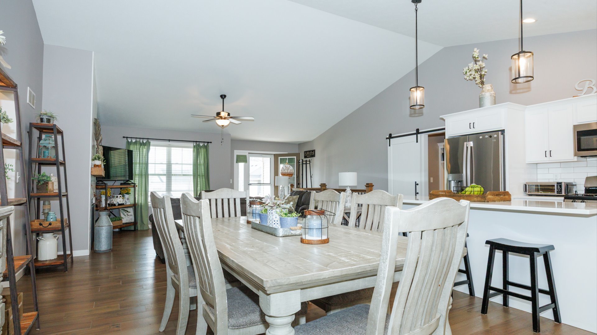 1001 Bach Drive, Bloomington, IL 61704