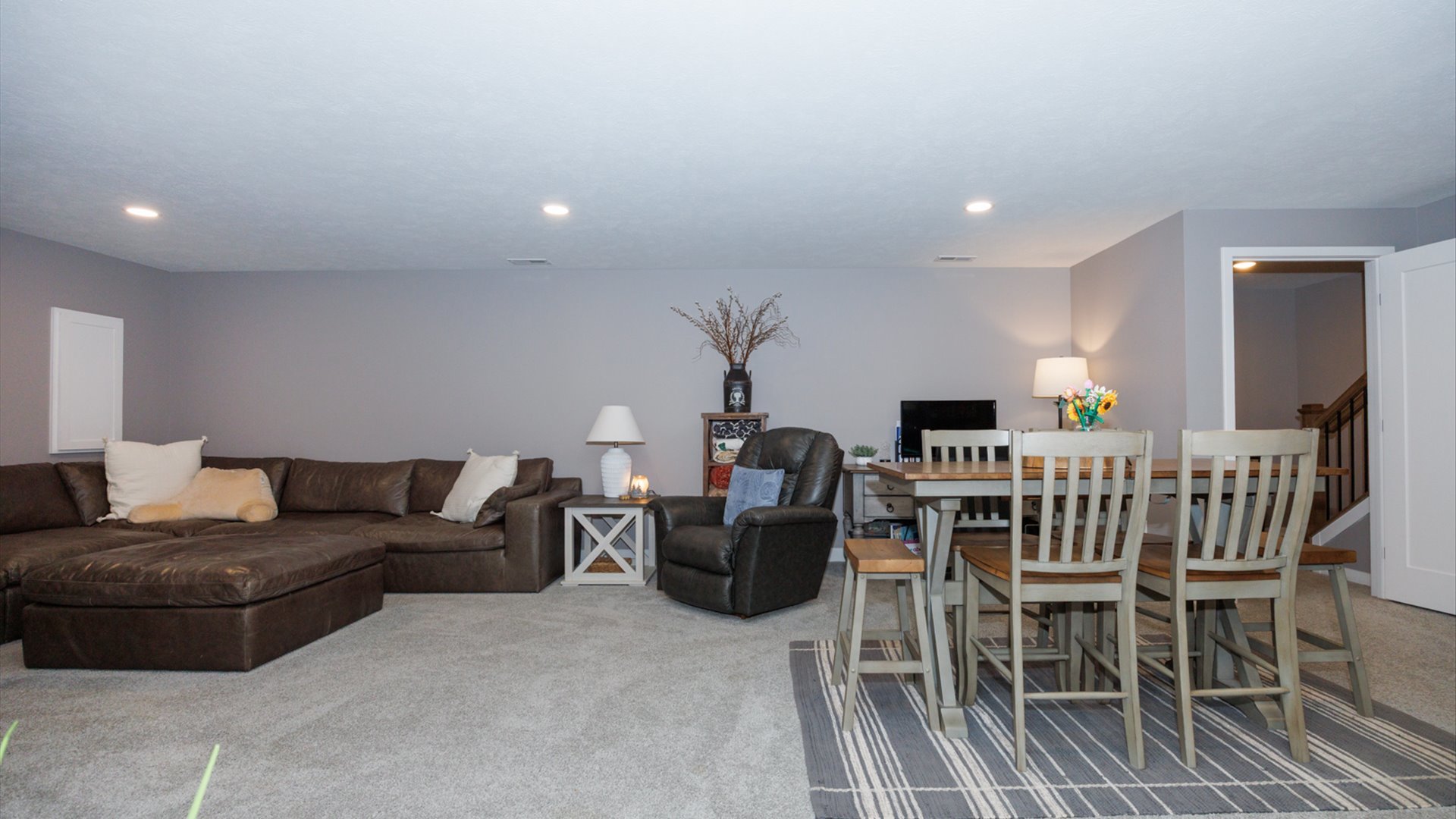 1001 Bach Drive, Bloomington, IL 61704