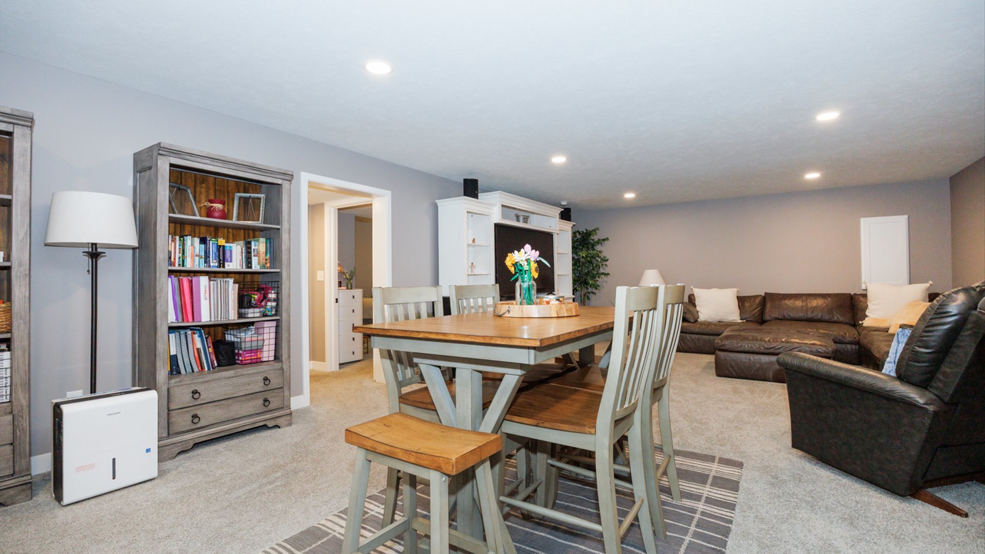 1001 Bach Drive, Bloomington, IL 61704