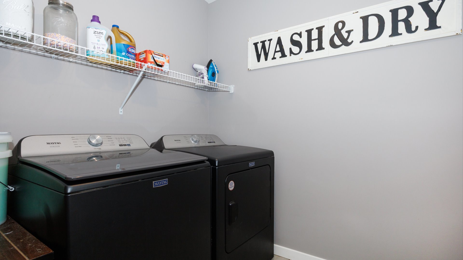 1001 Bach Drive, Bloomington, IL 61704