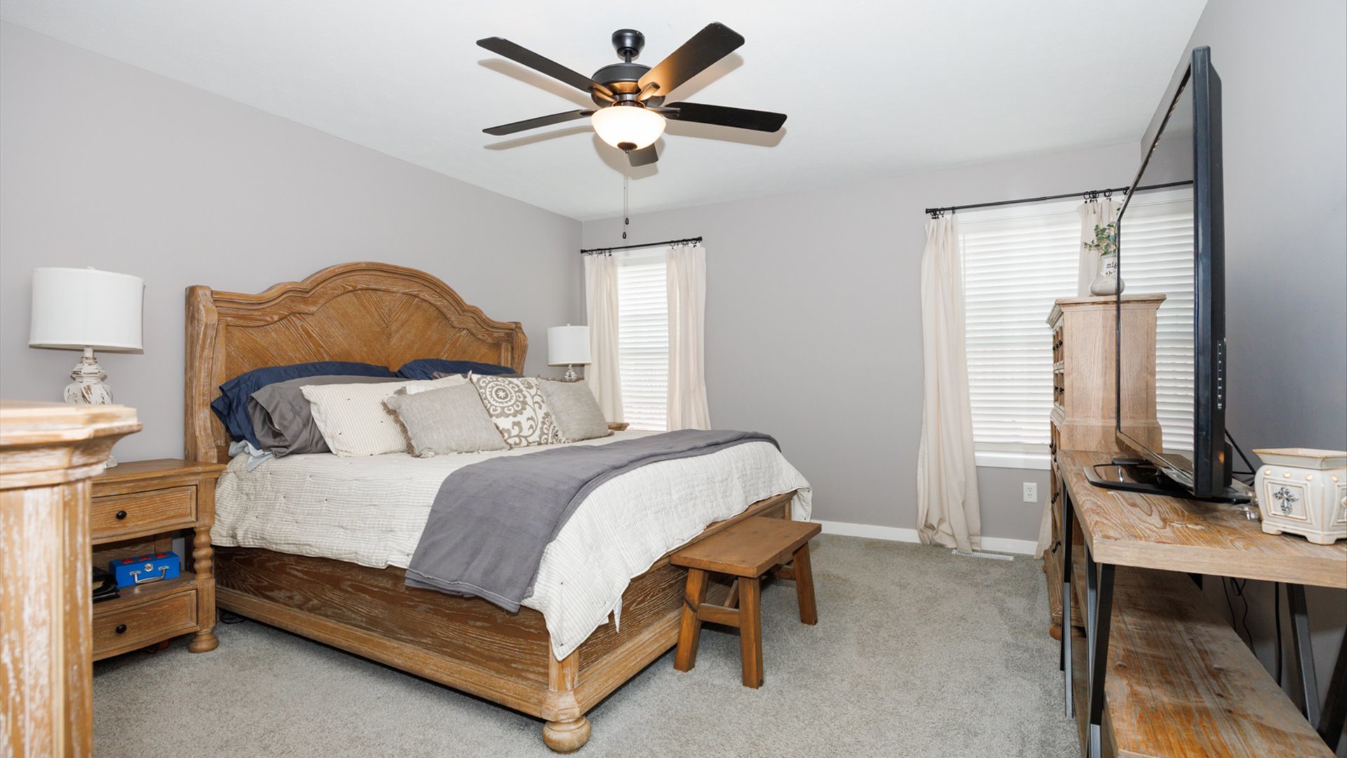 1001 Bach Drive, Bloomington, IL 61704