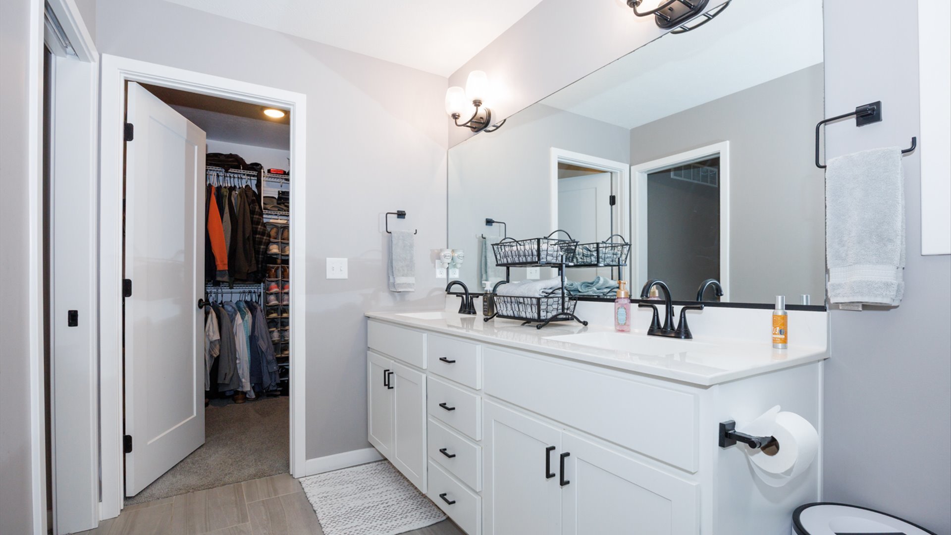 1001 Bach Drive, Bloomington, IL 61704