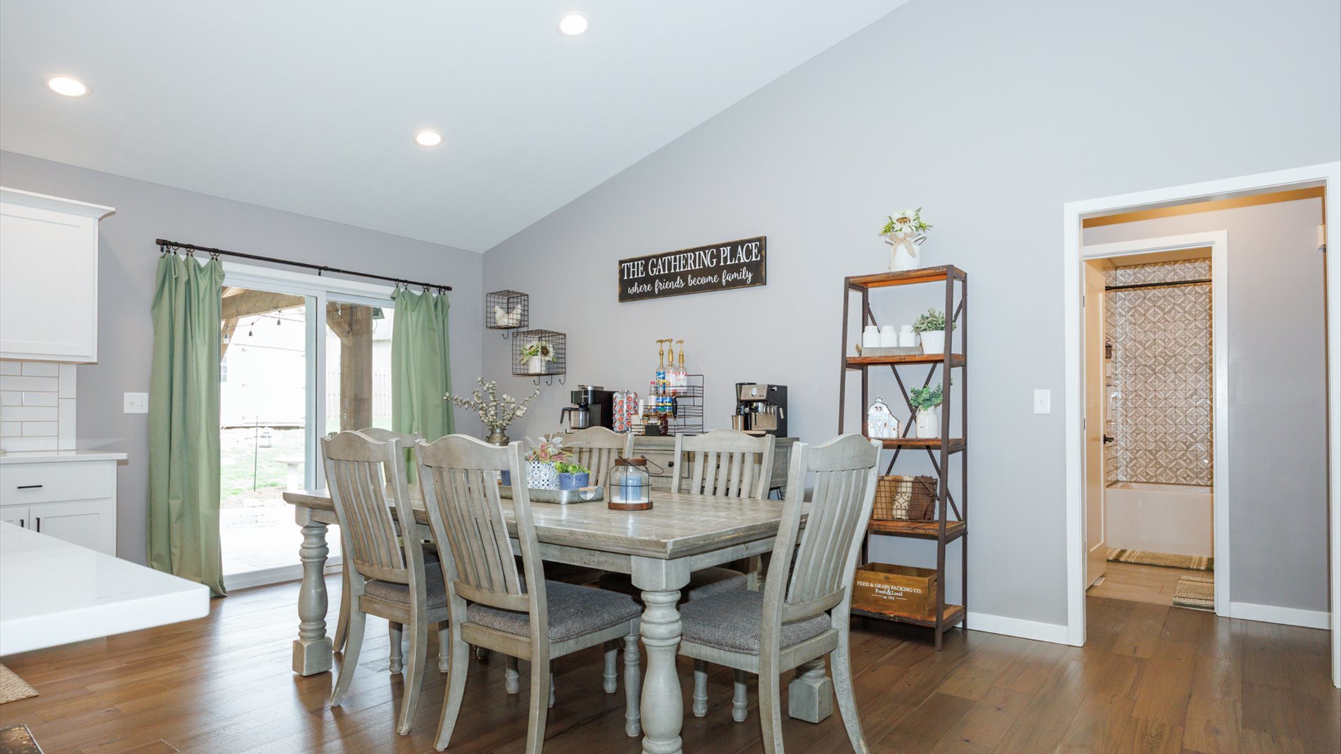 1001 Bach Drive, Bloomington, IL 61704