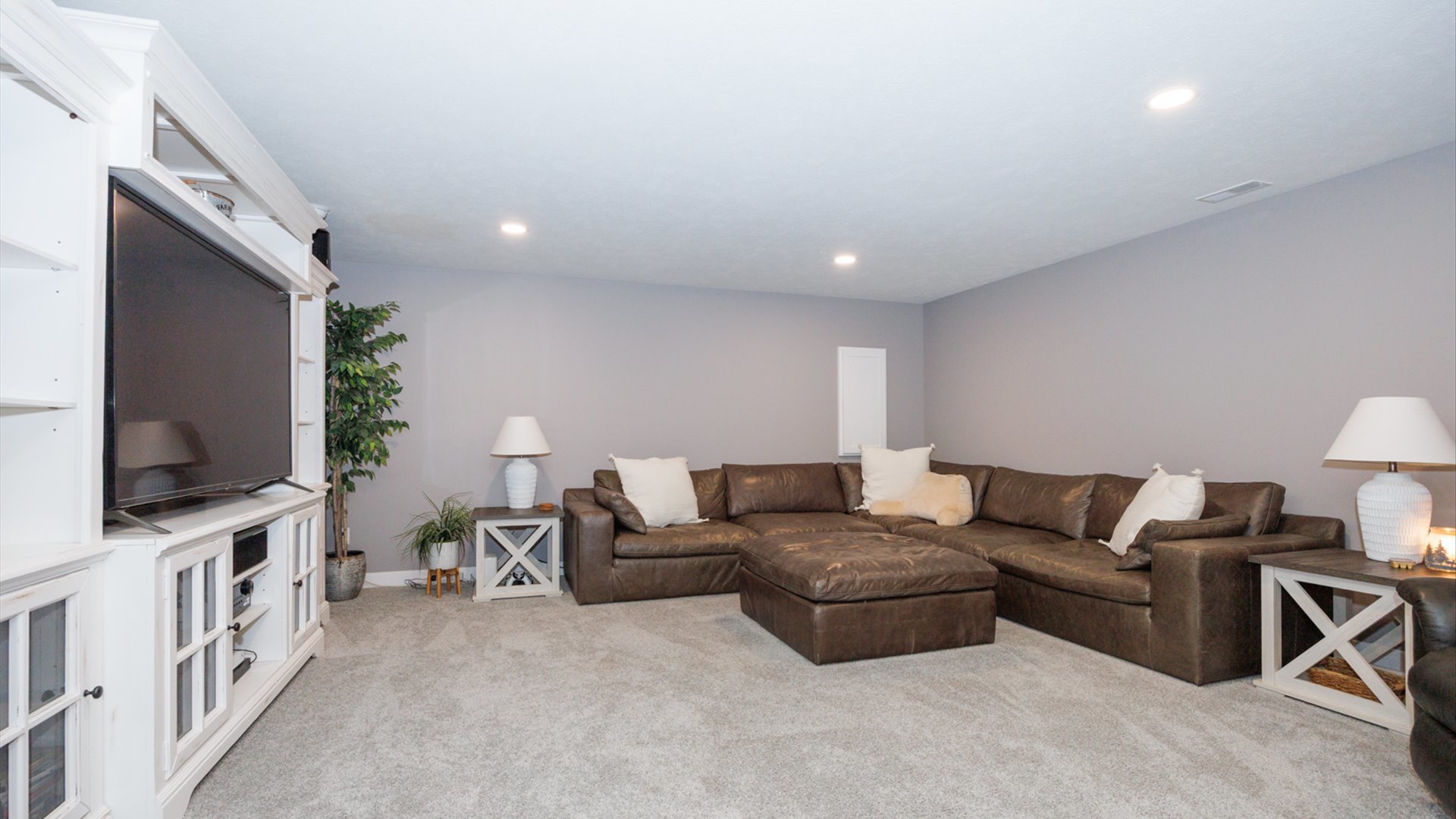 1001 Bach Drive, Bloomington, IL 61704