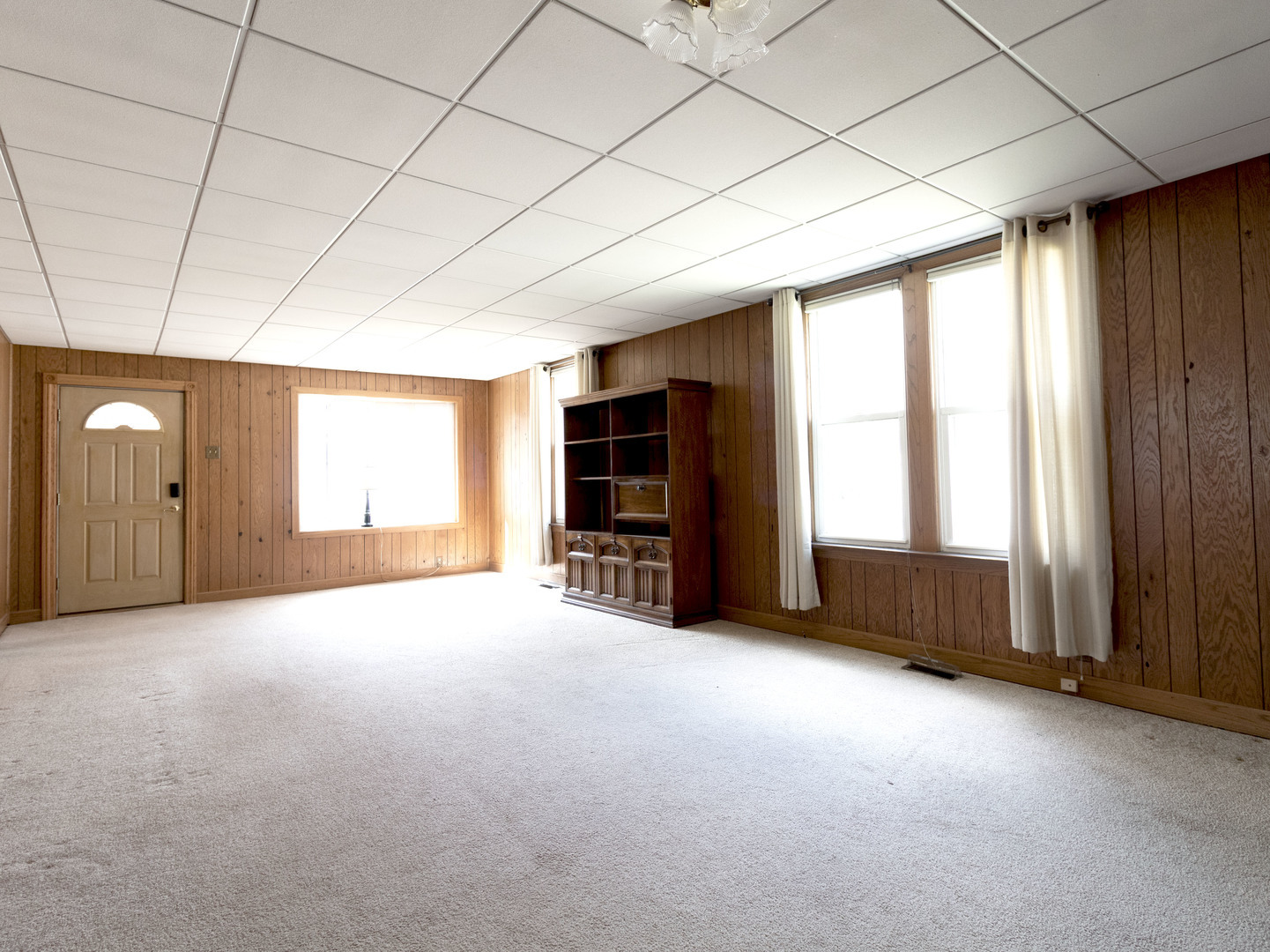 420 E Benton Street, Morris, IL 60450