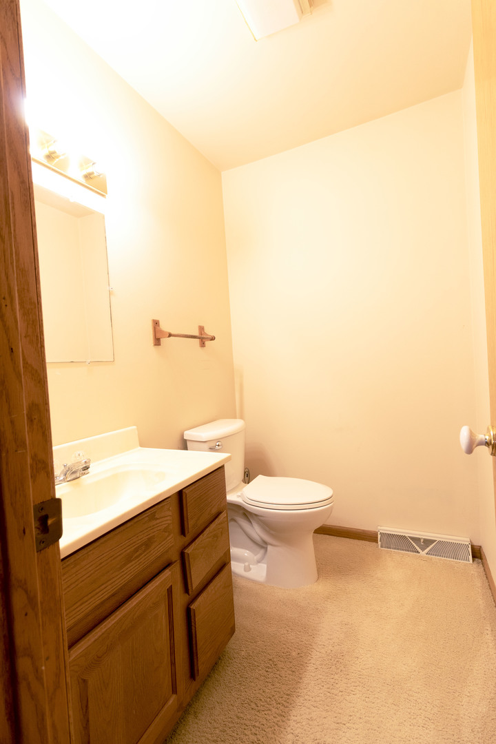 420 E Benton Street, Morris, IL 60450