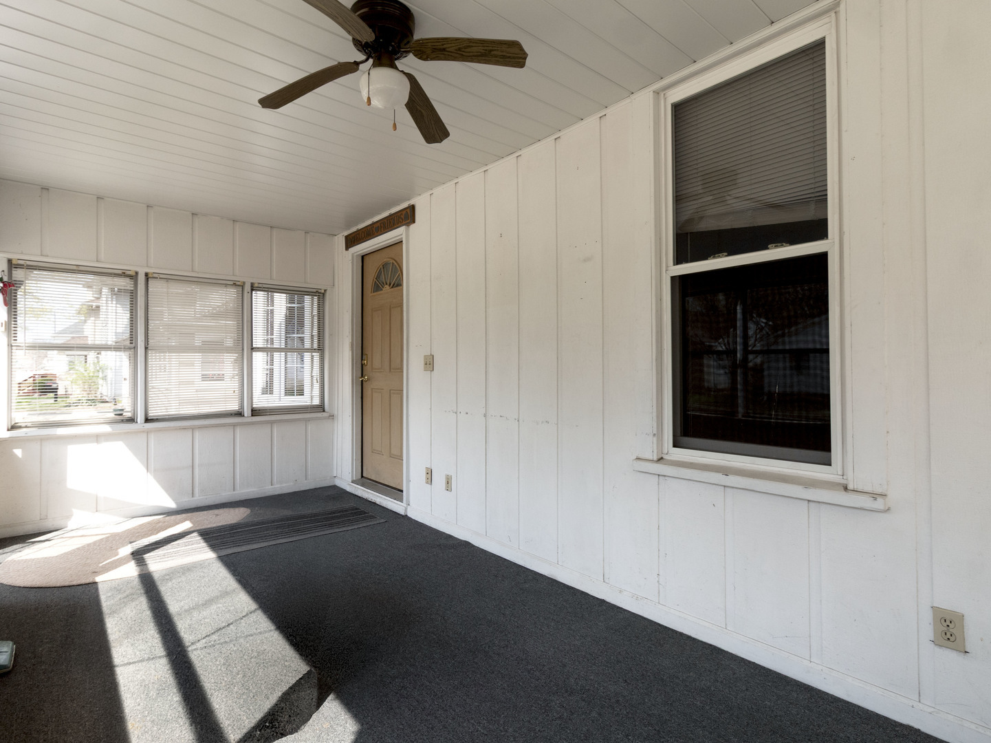 420 E Benton Street, Morris, IL 60450