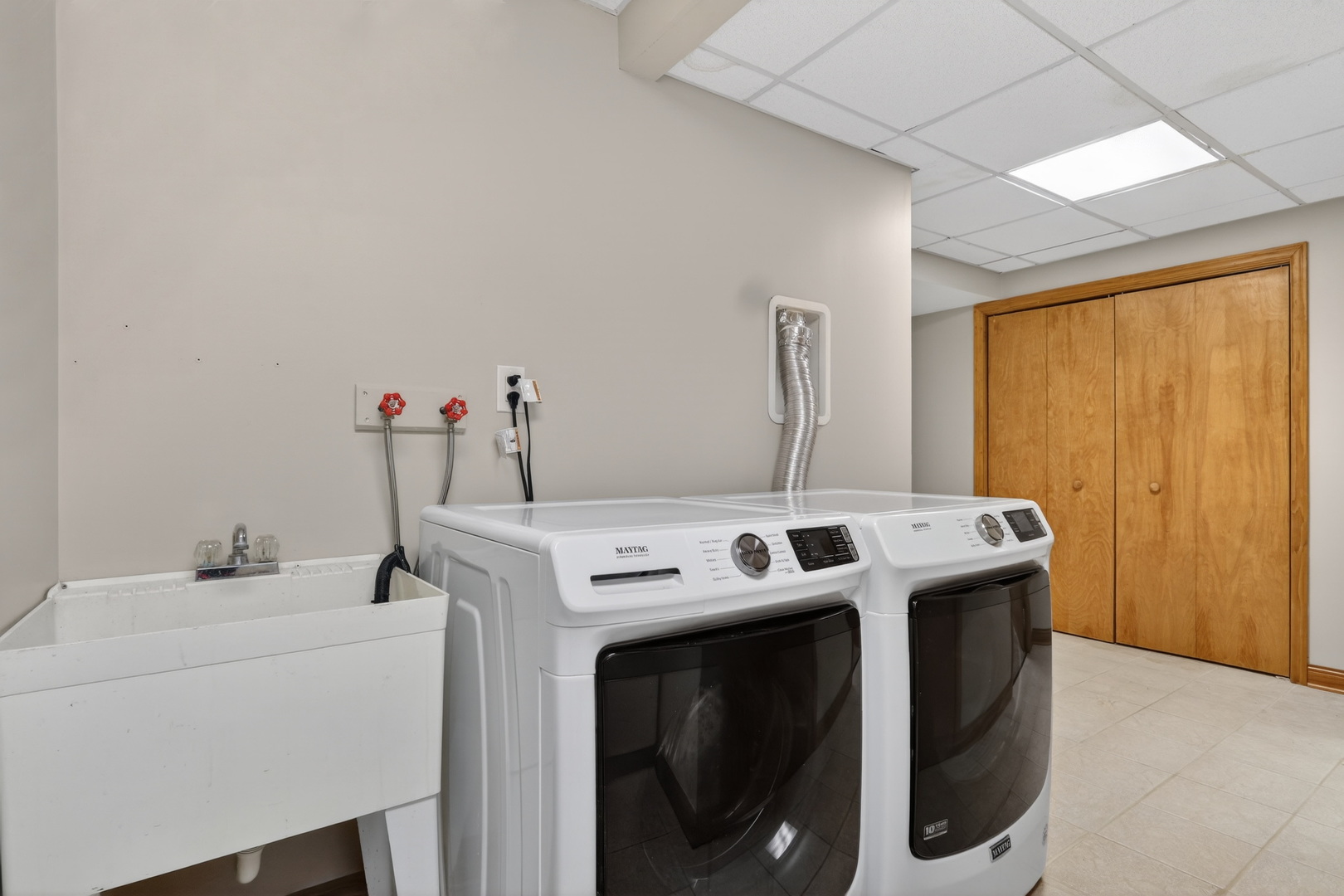 41034 N 1st Street, Antioch, IL 60002