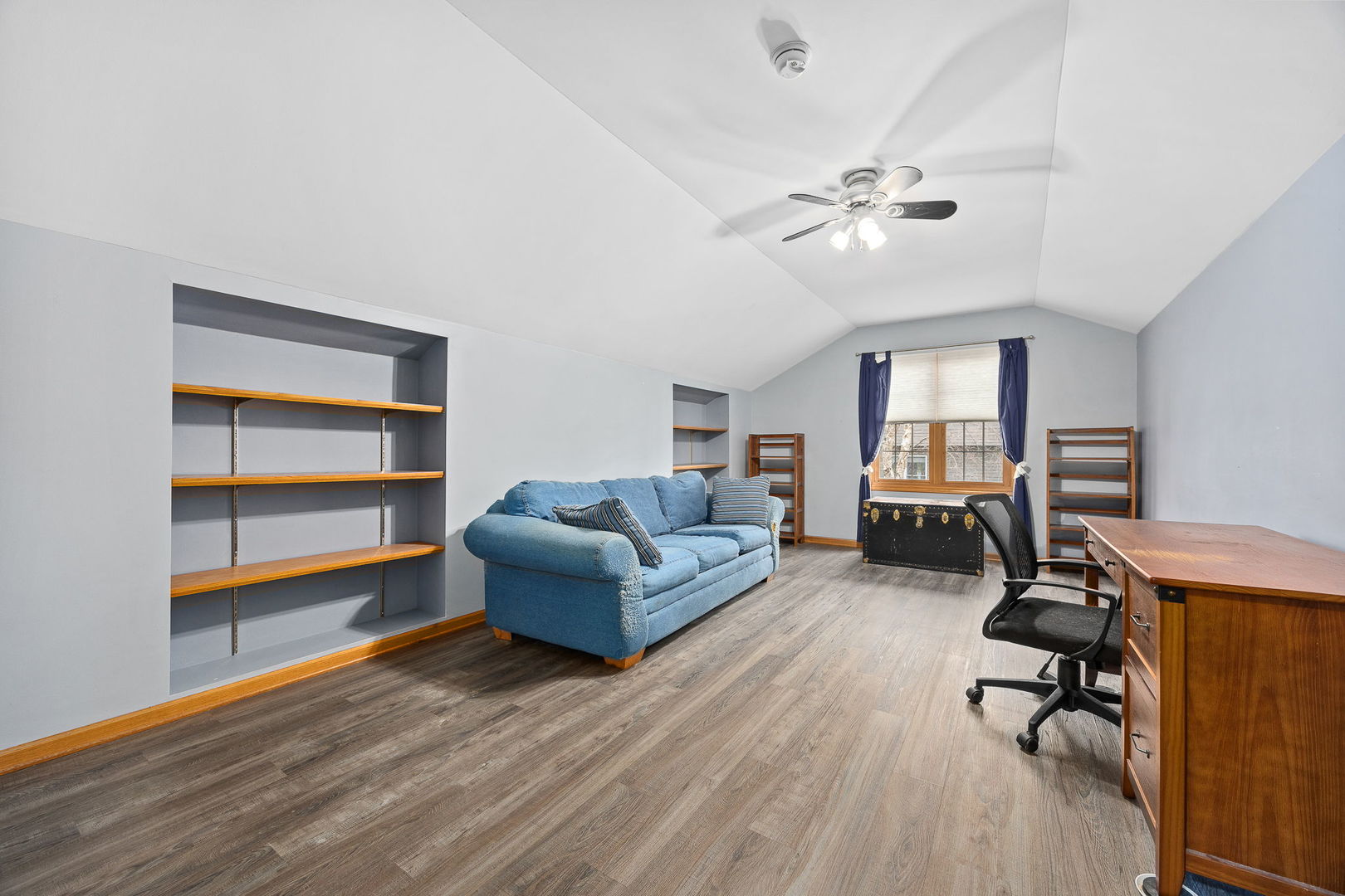 1334 Walsh Drive, Yorkville, IL 60560