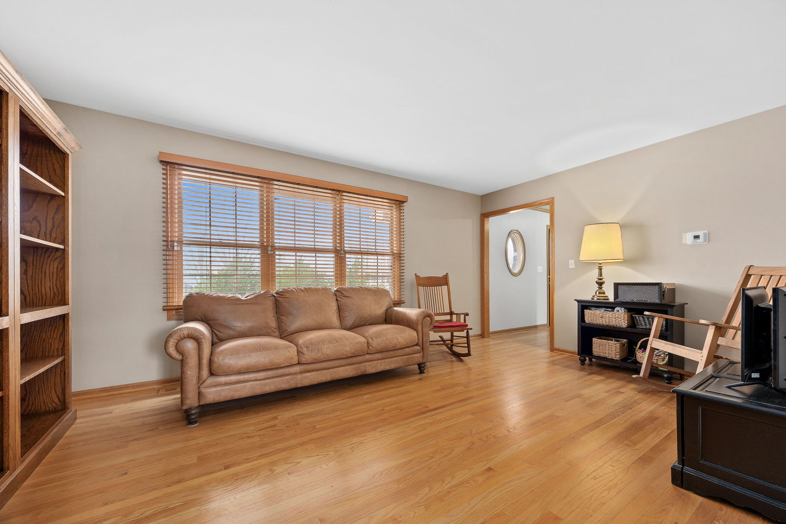 1334 Walsh Drive, Yorkville, IL 60560