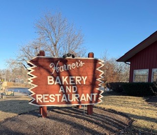 208 W State Street, North Aurora, IL 60542