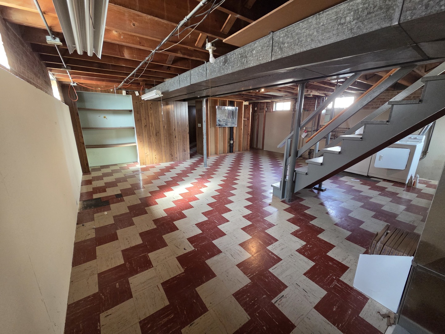 8423 N Shermer Road, Niles, IL 60714