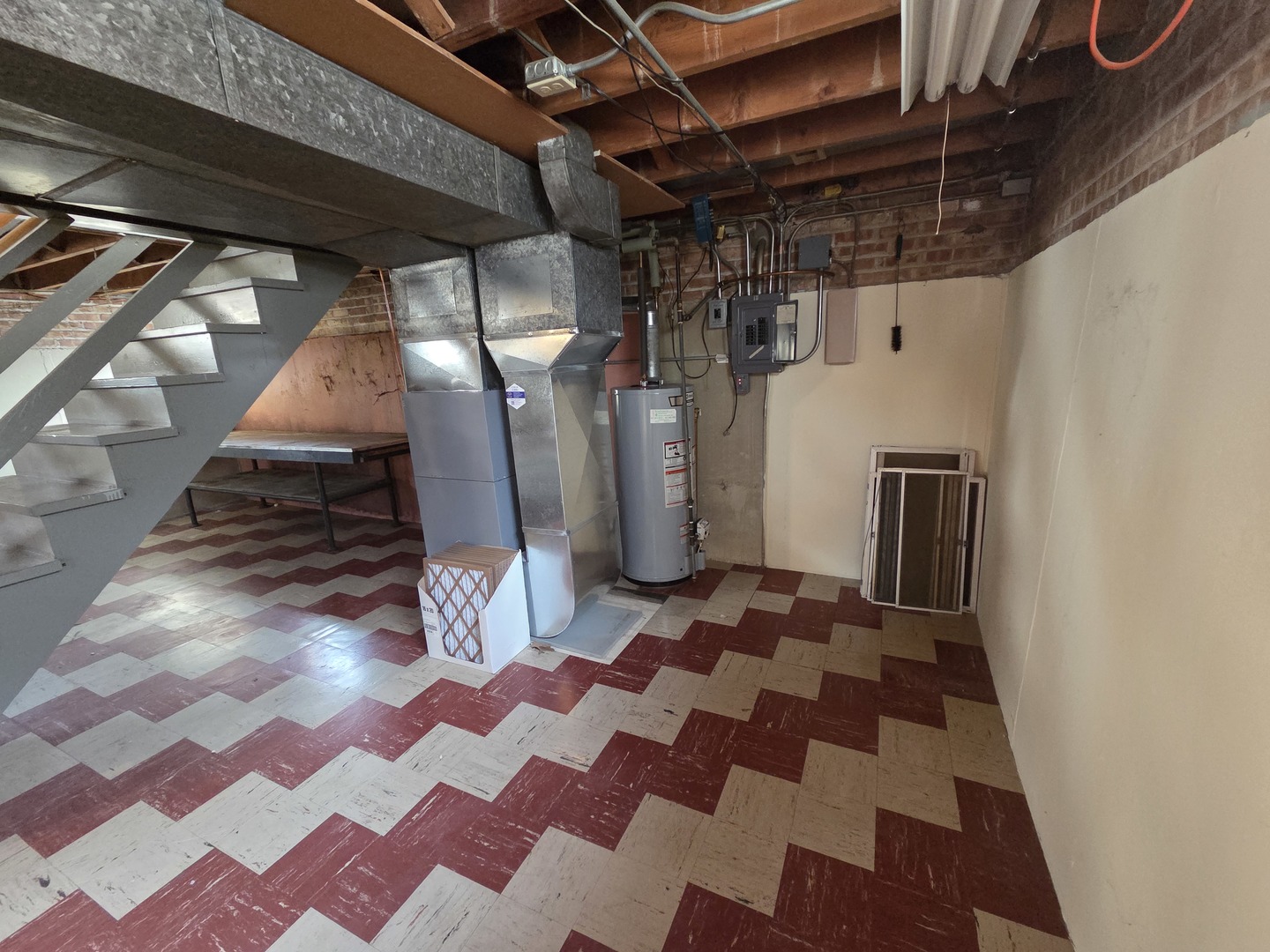 8423 N Shermer Road, Niles, IL 60714