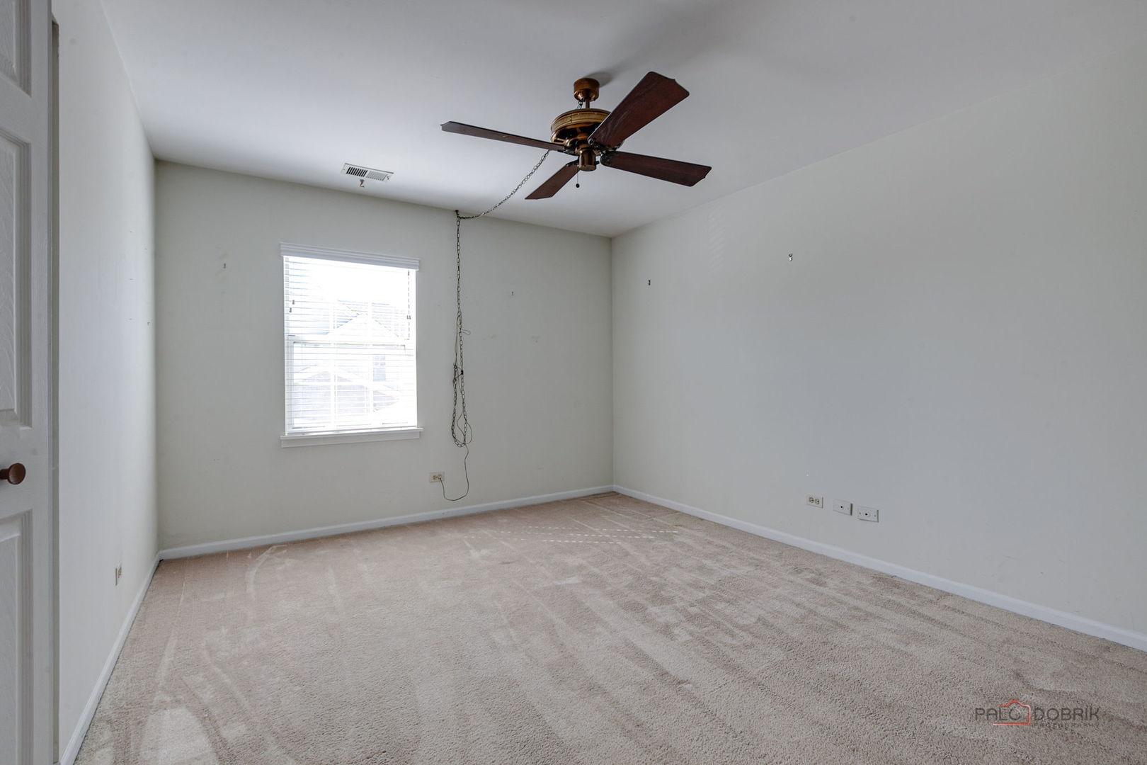 1835 Somerset Court, Gurnee, IL 60031