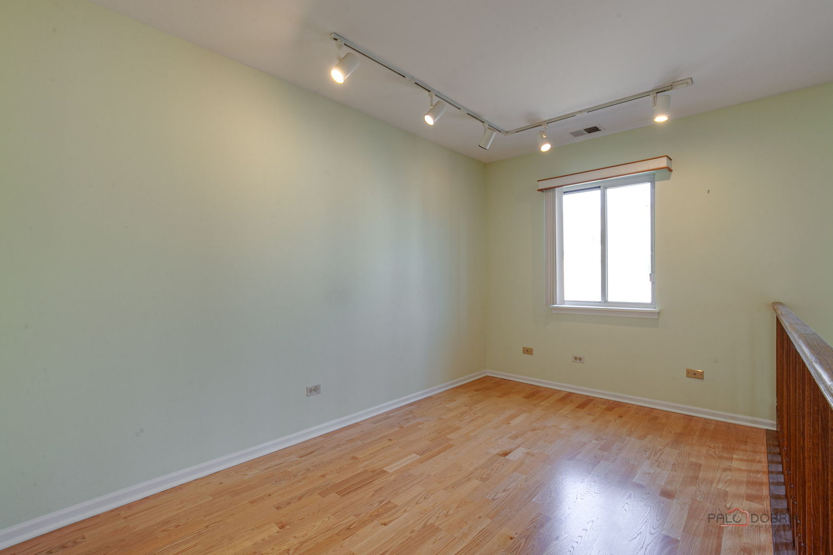 1835 Somerset Court, Gurnee, IL 60031