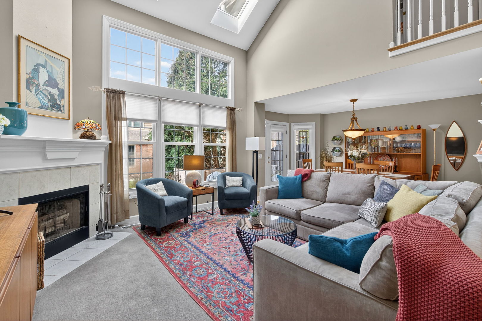 811 King Henry Lane, St. Charles, IL 60174