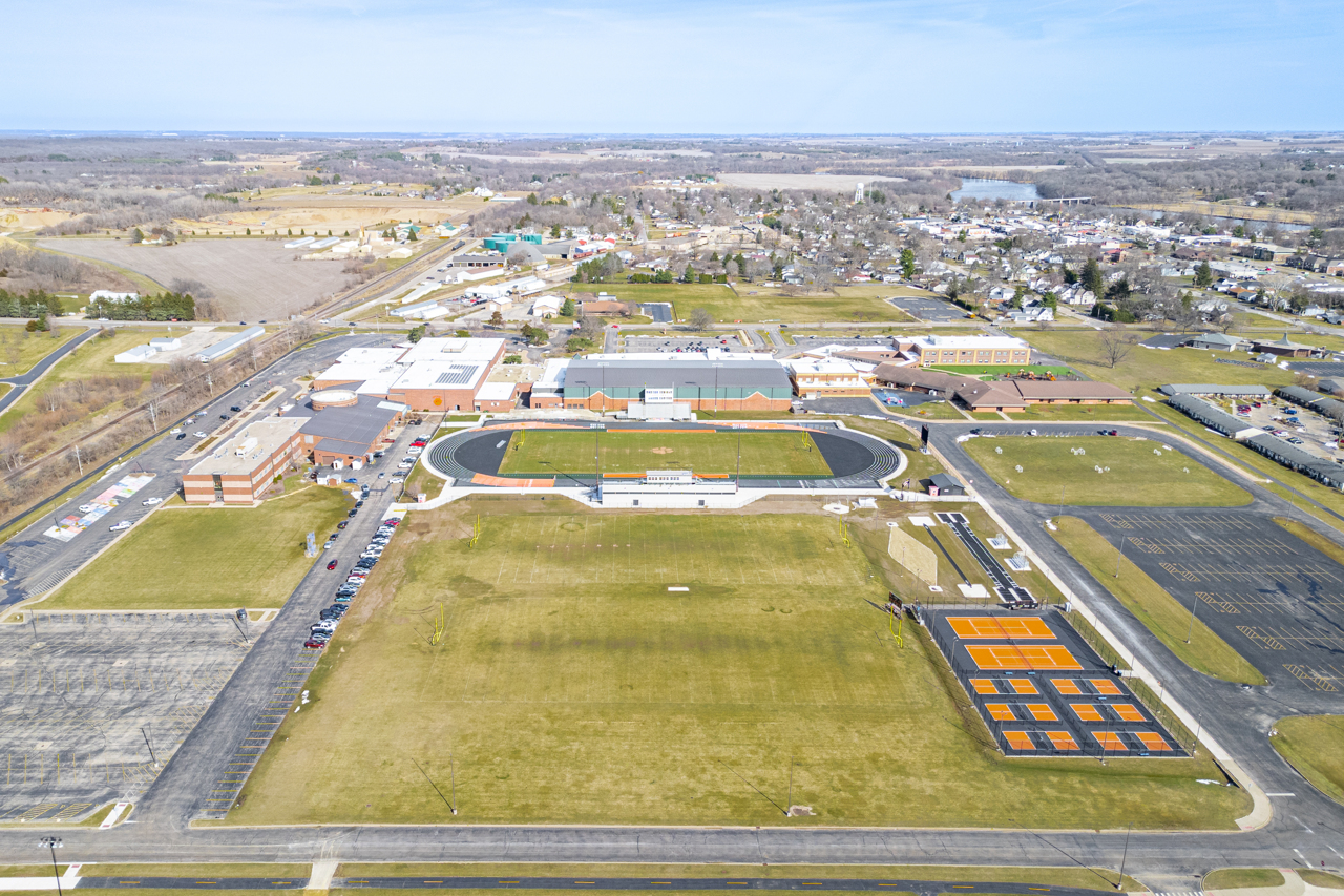 932 W 2nd Street, Byron, IL 61010