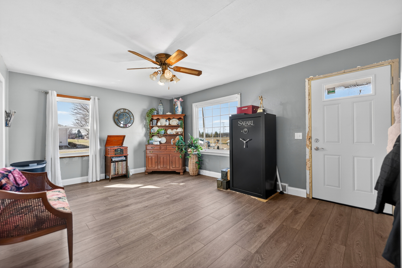 932 W 2nd Street, Byron, IL 61010