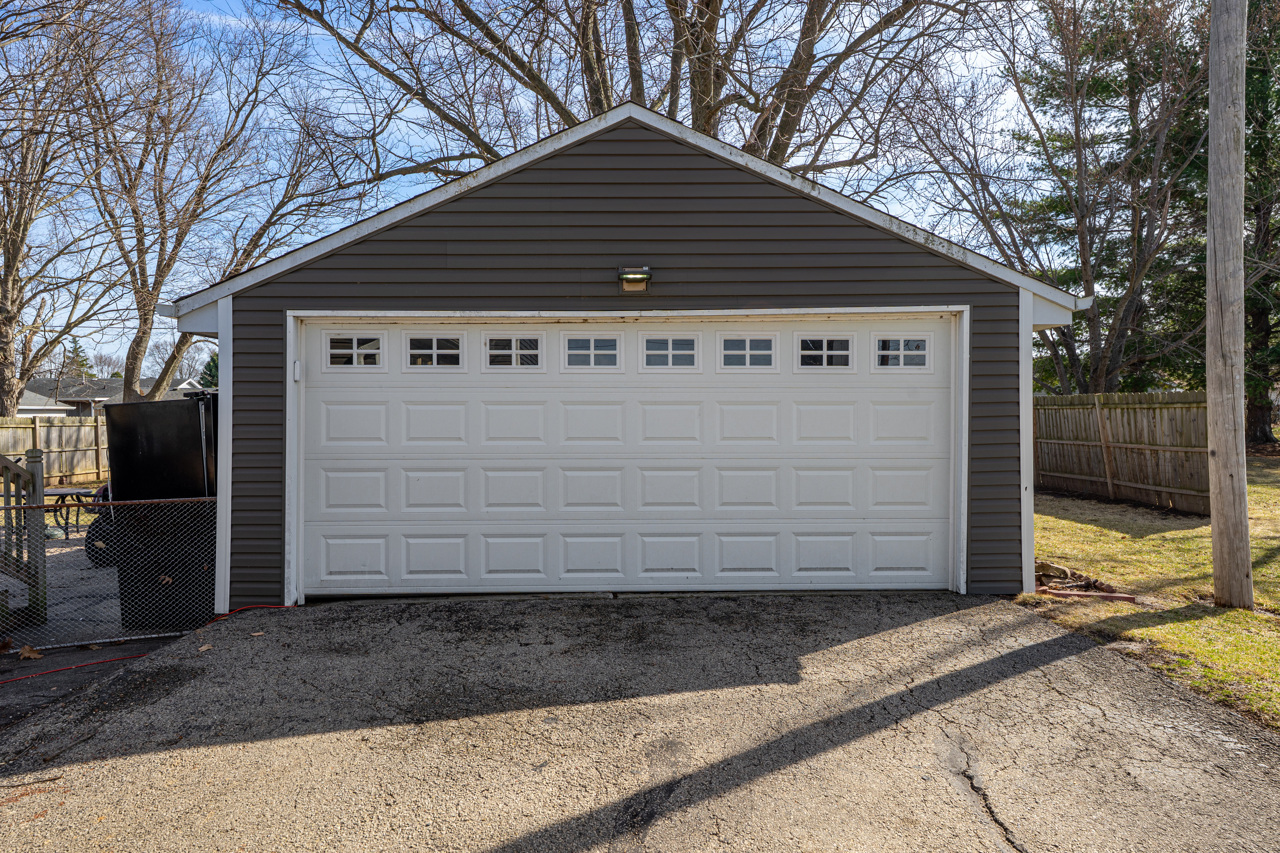 932 W 2nd Street, Byron, IL 61010