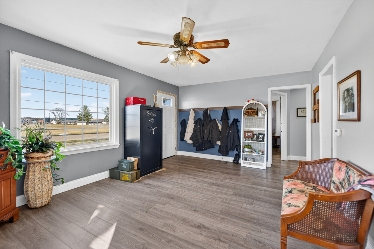 932 W 2nd Street, Byron, IL 61010