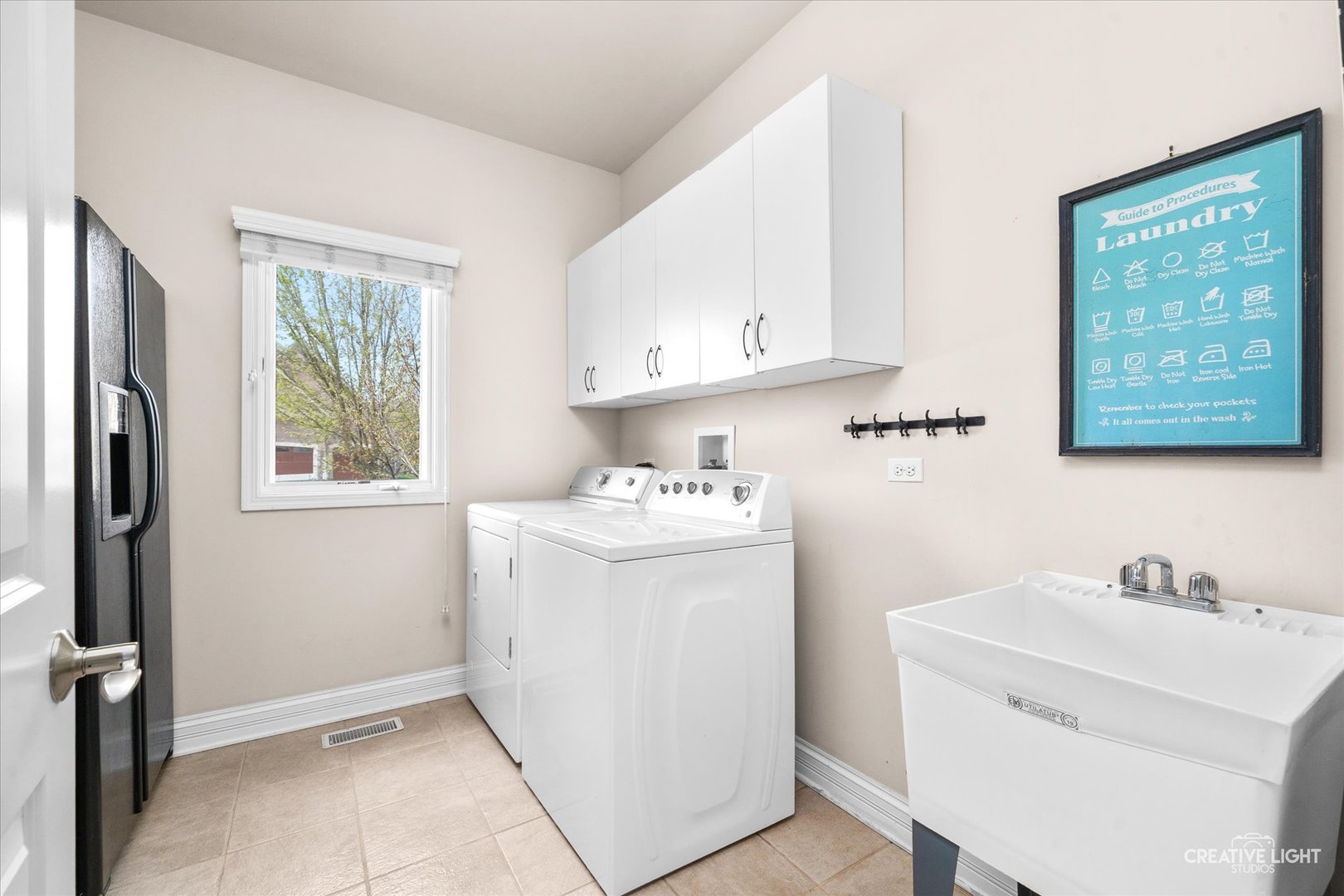 4119 CHAMPION Road, Naperville, IL 60564