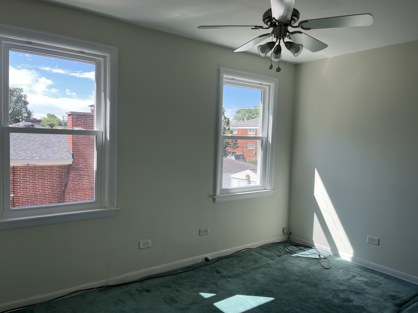 2222 S 15th Avenue, North Riverside, IL 60546