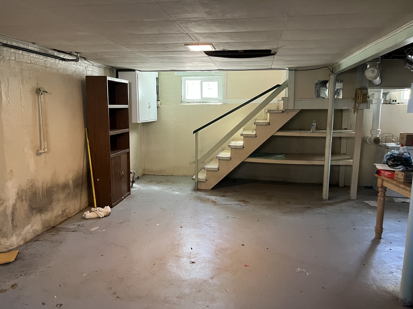 2222 S 15th Avenue, North Riverside, IL 60546