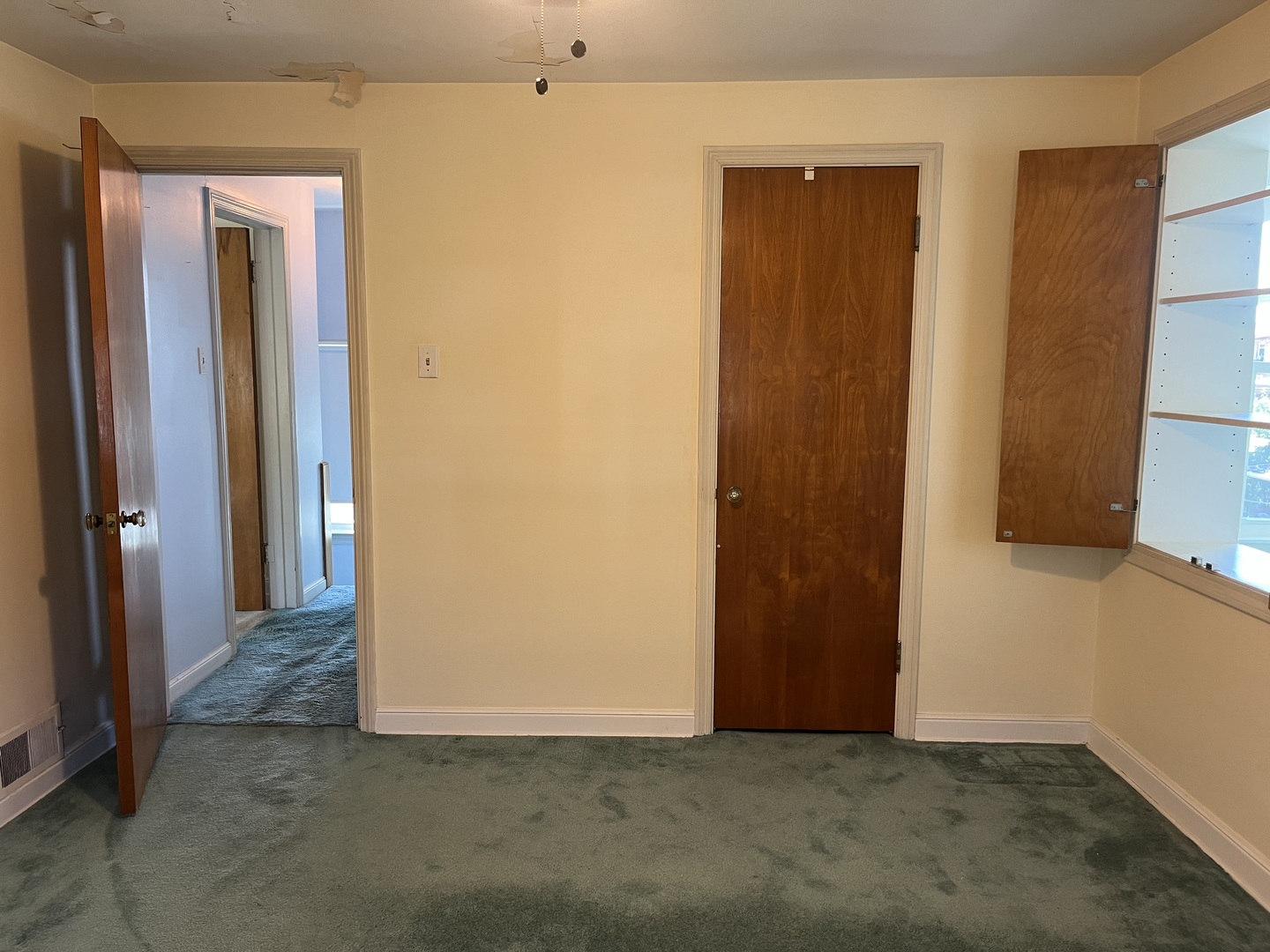 2222 S 15th Avenue, North Riverside, IL 60546