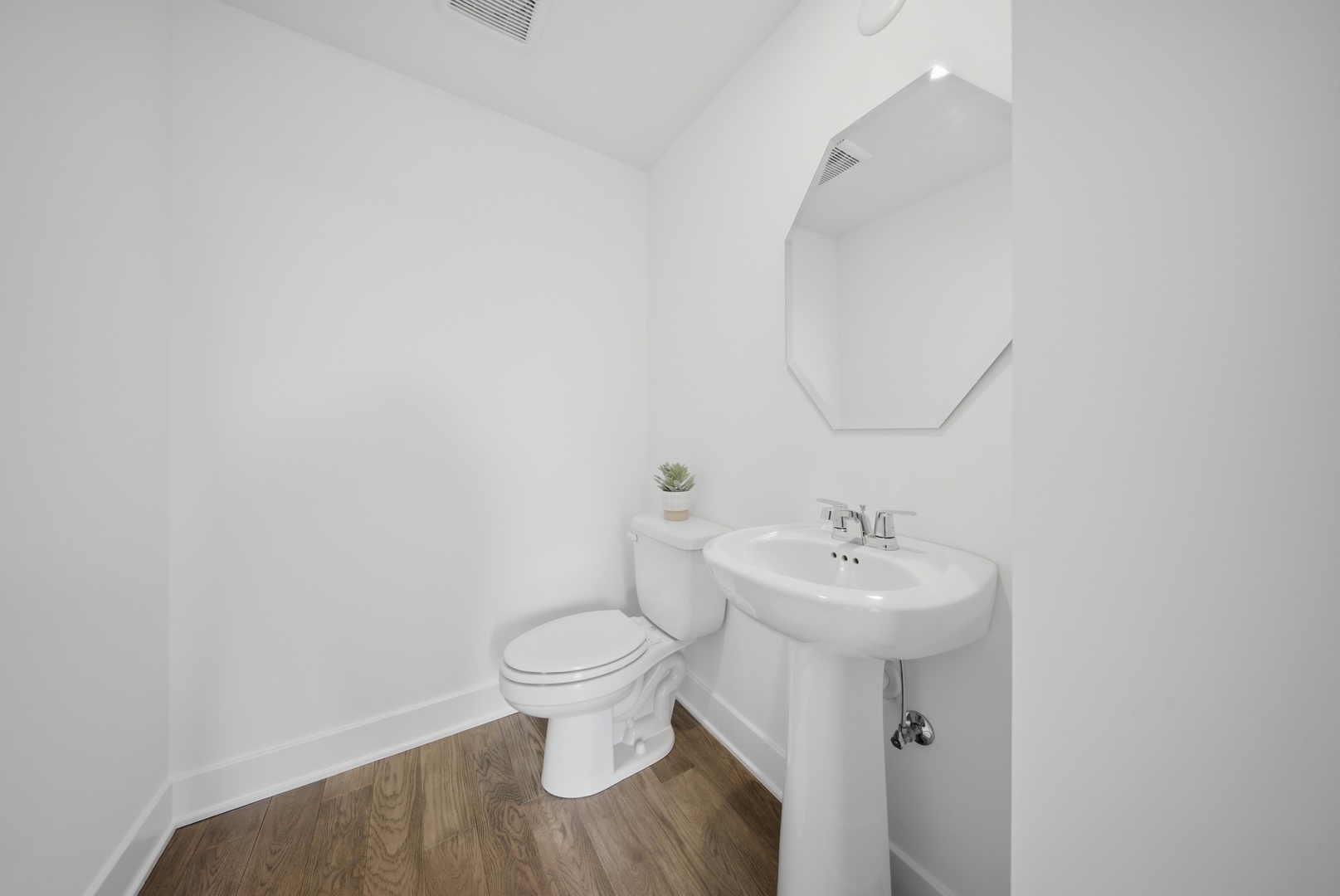 8551 Sperry Court, Woodridge, IL 60517