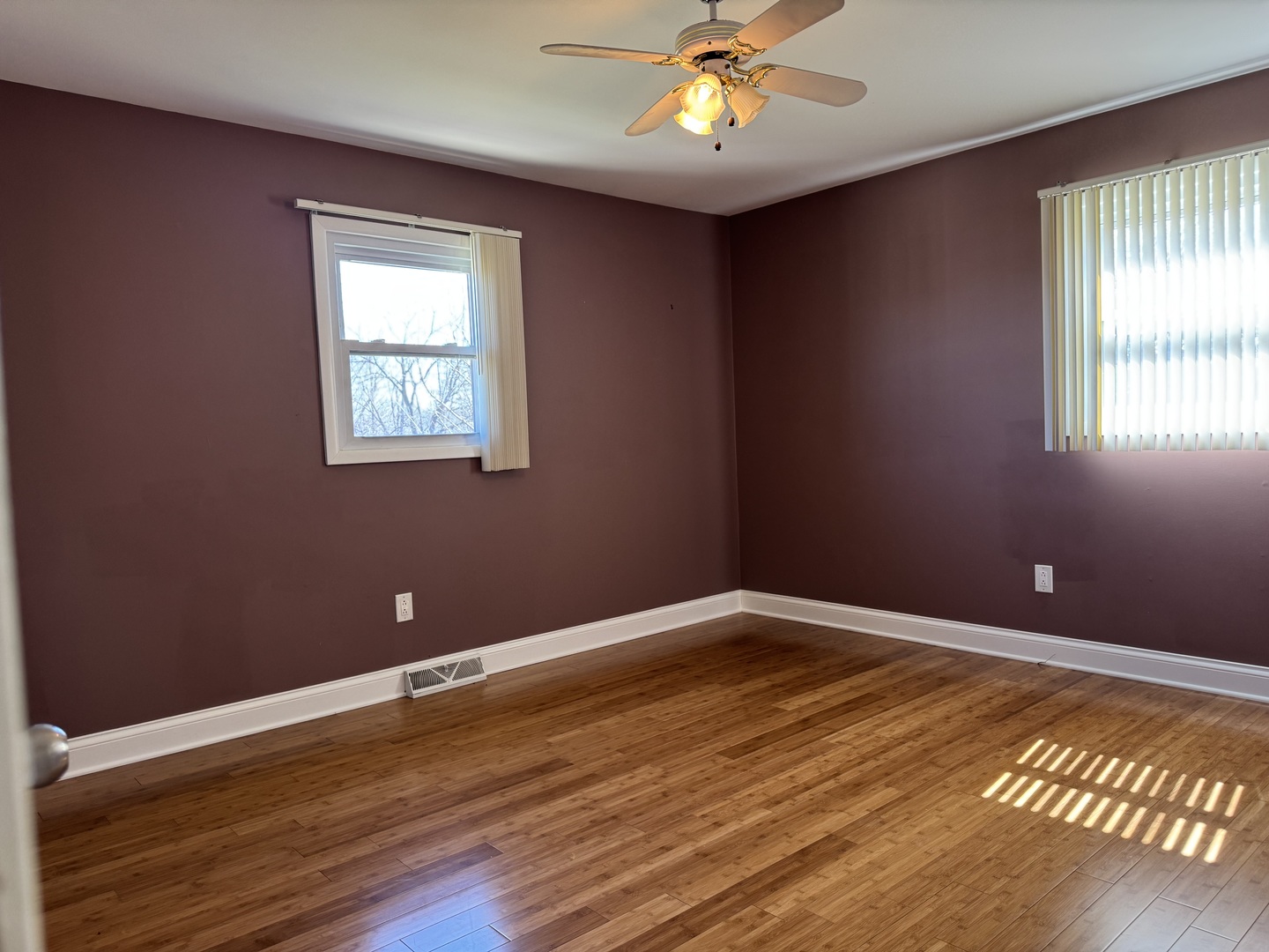 16035 S Parker Road, Homer Glen, IL 60491