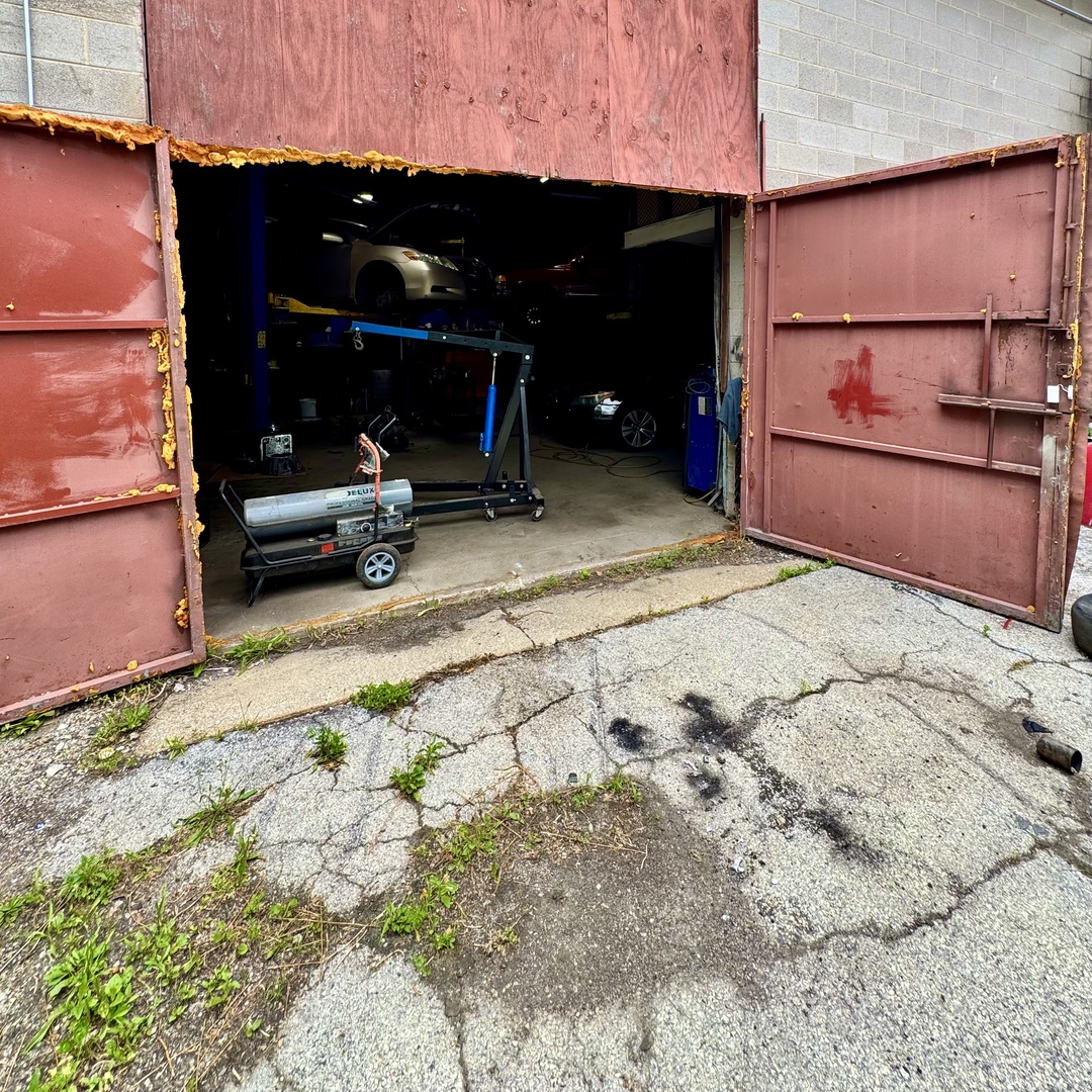 10610 S Vincennes Avenue, Chicago, IL 60643