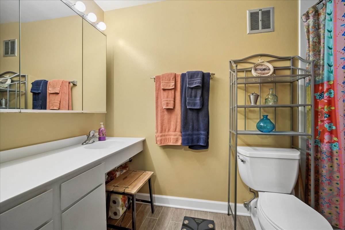 1515 E Central Road #462B, Arlington Heights, IL 60005