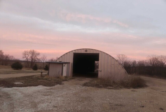 714 E County Line Road, Sparland, IL 61565