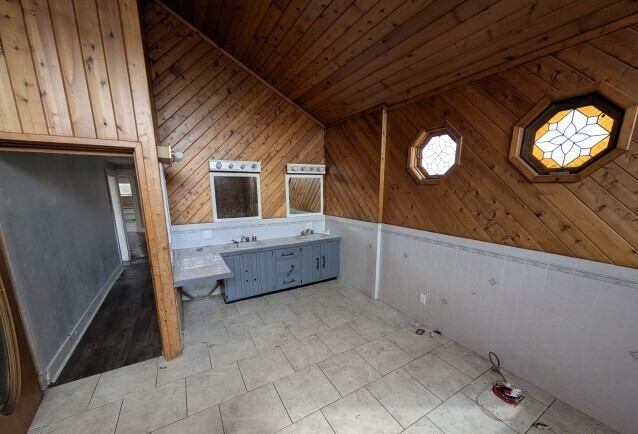 714 E County Line Road, Sparland, IL 61565