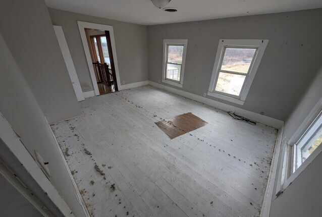 714 E County Line Road, Sparland, IL 61565