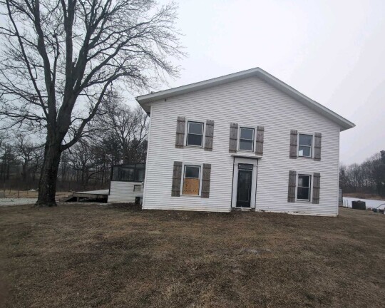 714 E County Line Road, Sparland, IL 61565