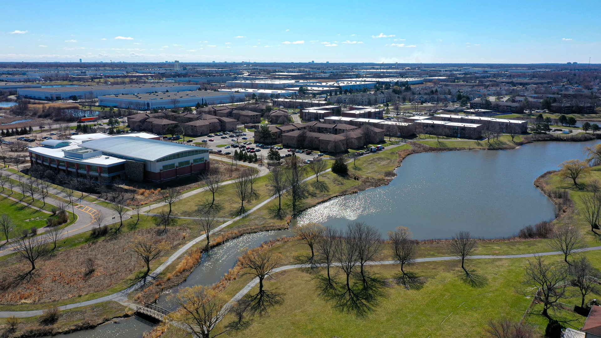 230 Klein Creek Court #F, Carol Stream, IL 60188