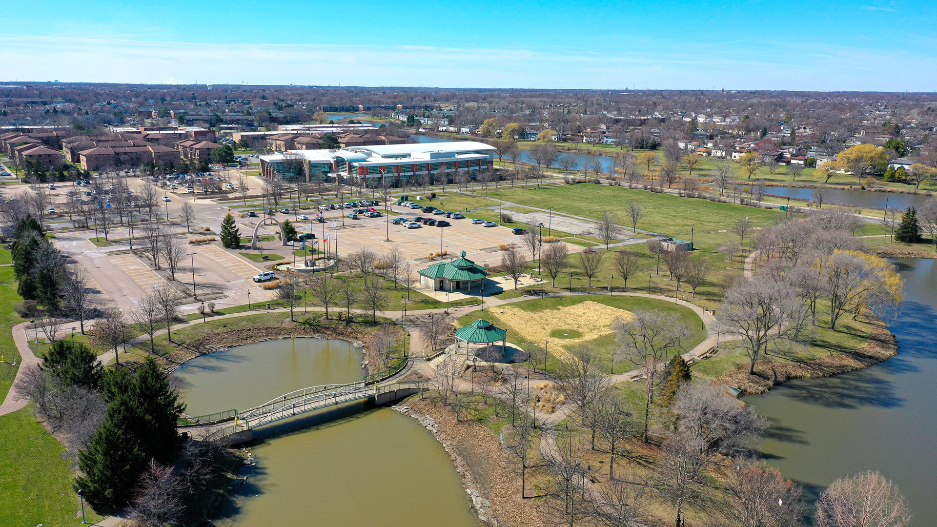 230 Klein Creek Court #F, Carol Stream, IL 60188