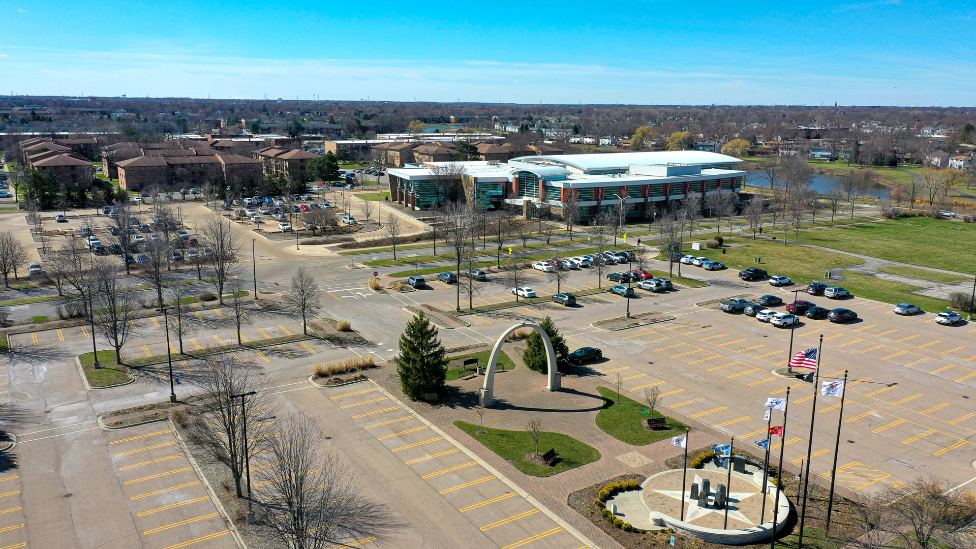 230 Klein Creek Court #F, Carol Stream, IL 60188