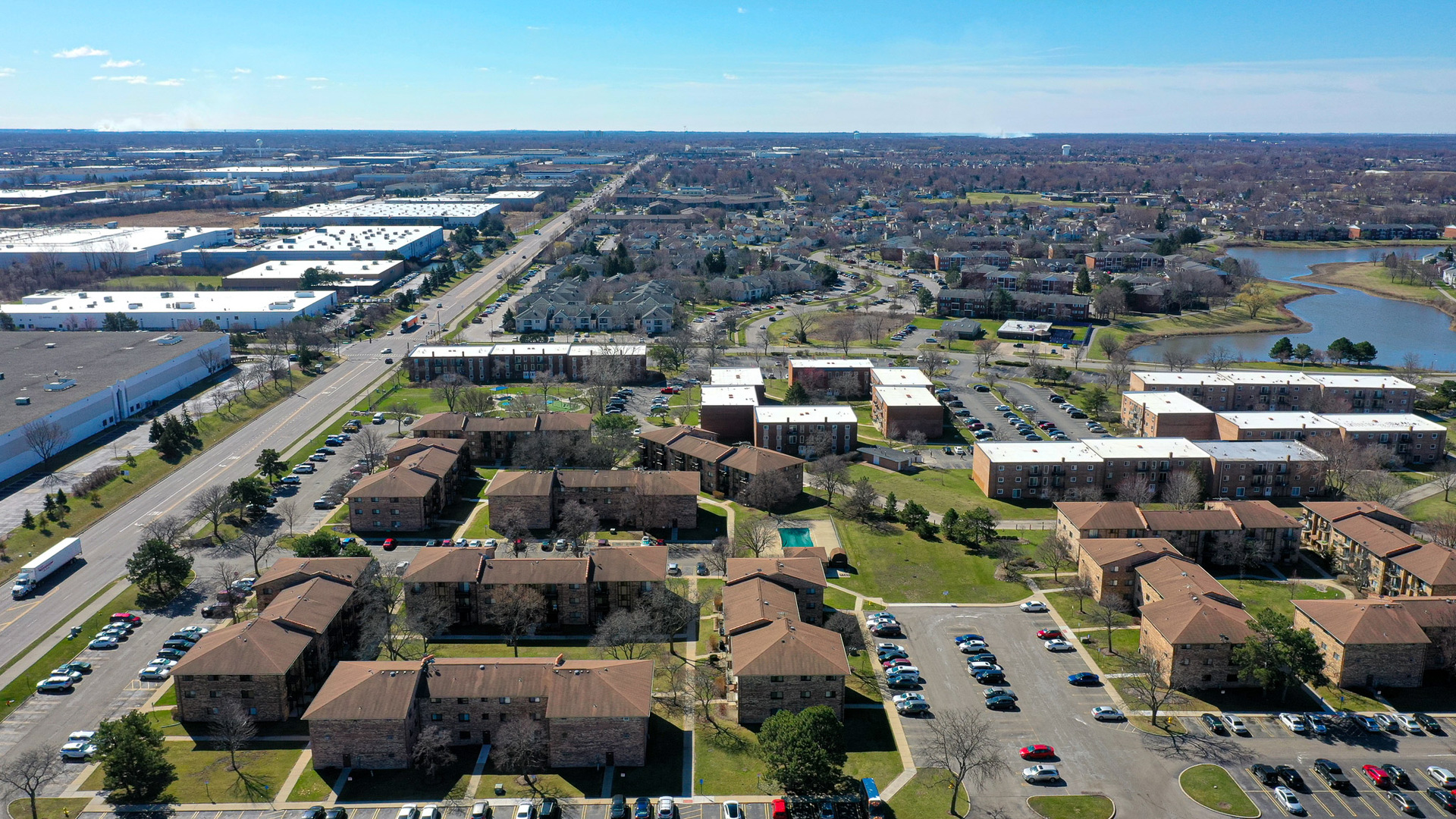 230 Klein Creek Court #F, Carol Stream, IL 60188